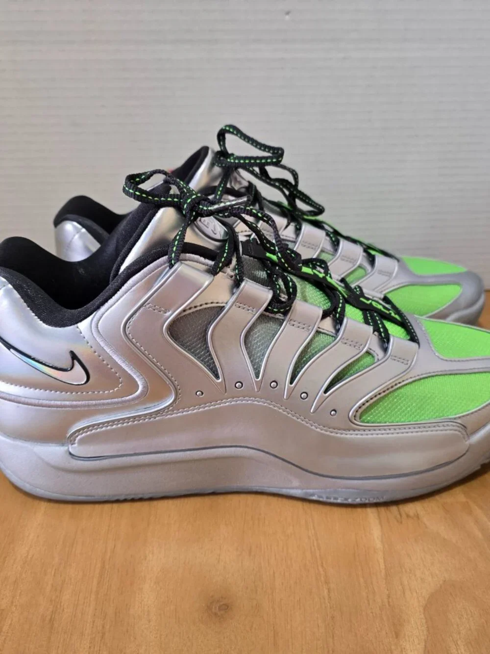 Nike KD 18 EYBL Rocket Power Metallic Silver Green Strike IF2519-001 Men's Sz 13